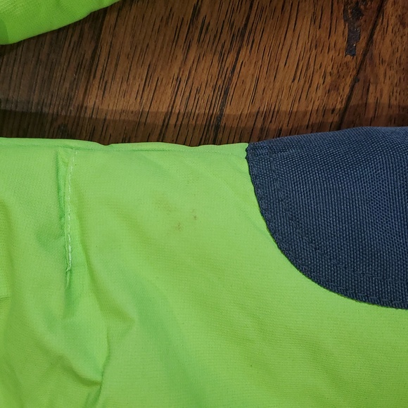 Arctix Bright Green Snow Bibs with Adjustable Straps - Picture 5 of 6